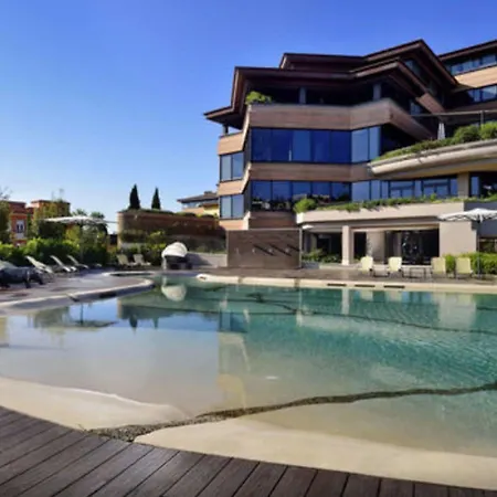 A.roma Lifestyle 4*