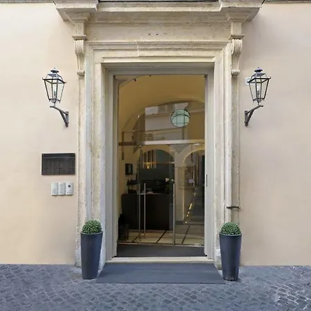 Trevi Palace Luxury