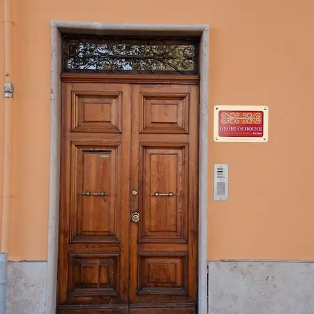 Gloria'S House In Rome