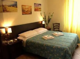 Titina Casa de hóspedes 2*