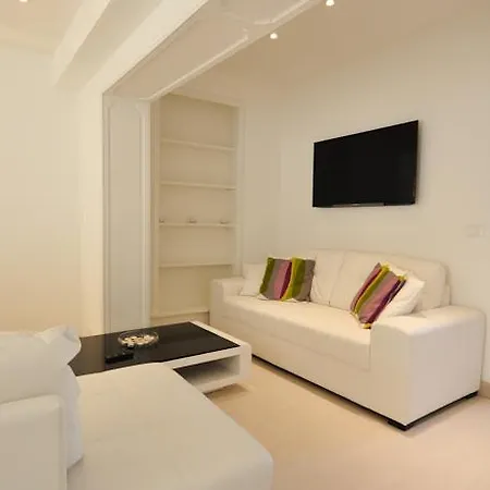 Holiday - City Center Apartamento