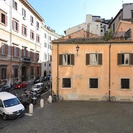 Holiday - City Center * Roma