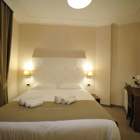 Zaccardi Hotel