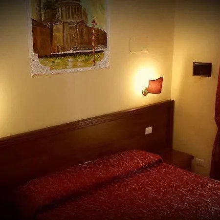 Rudy Center Bed & Breakfast Roma