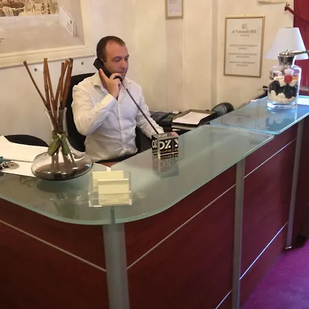 38 Viminale Street 2* Roma