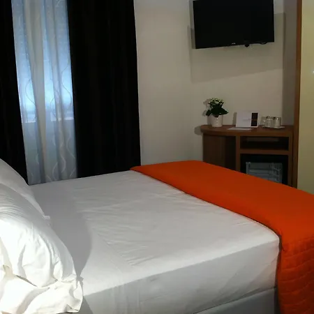 假期s洛伦佐新旅馆 2*