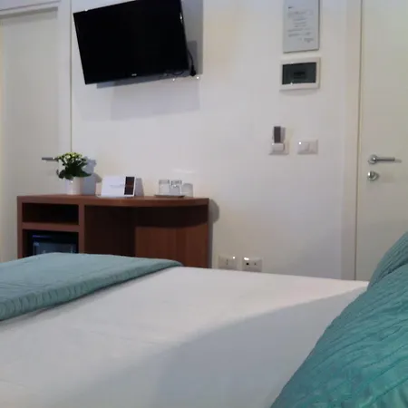 Holidays S.lorenzo New 2* Rome
