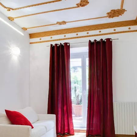 Lh Royal Terrace Penzion 2*
