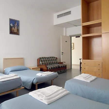 Casa Per Ferie Opera Don Calabria Affittacamere 3*
