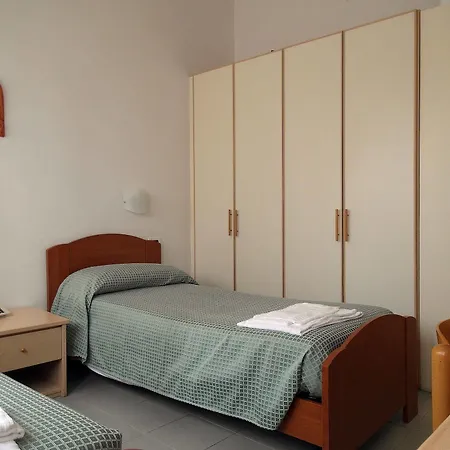 בית הארחה Casa Per Ferie Opera Don Calabria רומא