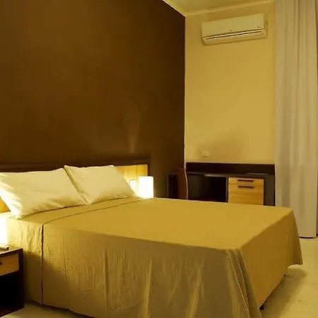 Guest house House In Domus Romana 2*