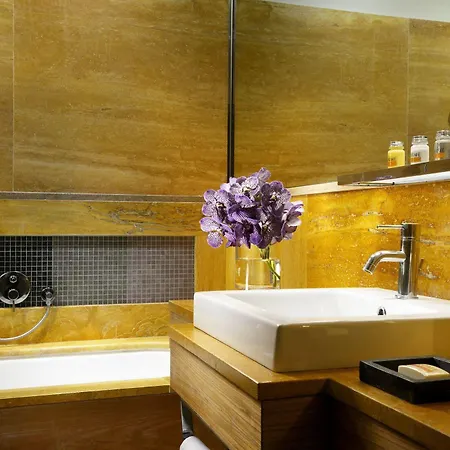 Babuino 181 - Small Luxury Of The World 4* Rome