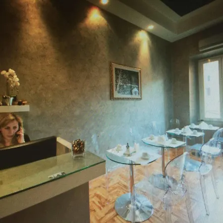 Maison d'hôtes Relais Conte Di Cavour De Luxe Rome