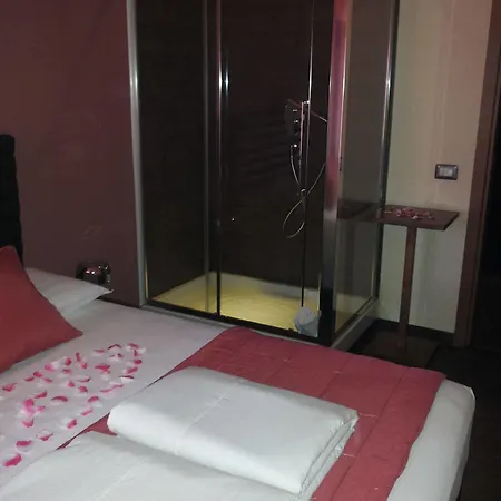 Aida Charming Bed & Breakfast 2*