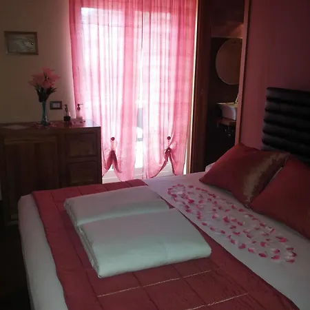 Aida Charming Bed & Breakfast 2*