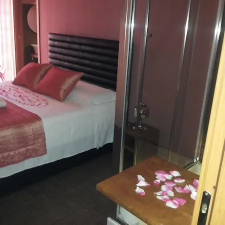 Aida Charming Bed & Breakfast