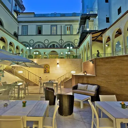 Domus Australia 4*
