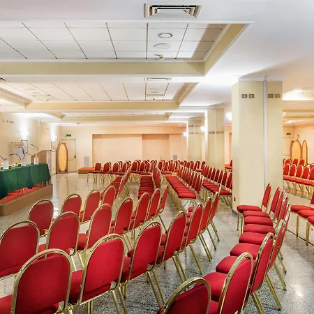Hotel Capital 4*