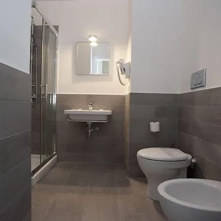 Bed & Breakfast Santi Quattro Al Colosseo Rome