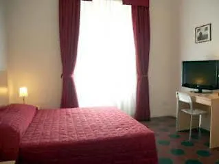 Federico Oda ve Kahvaltı 5*