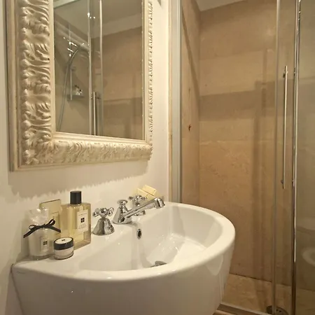 San Pancrazio Bed & Breakfast 3*