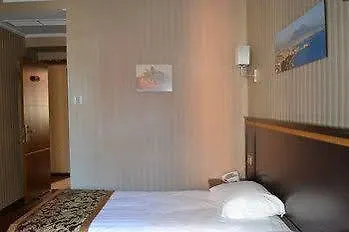 Bed & Breakfast Drago D'oro - Accross From Metro Vittorio Emanuele 2*