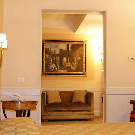 Hotel Boutique Trevi 4*
