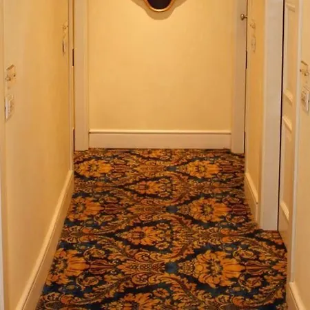 Boutique Trevi 4* Řím