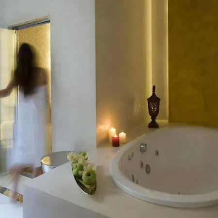 Ih Piazza Di Spagna View - Luxury 3* Rome