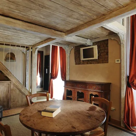 Residenza San Calisto Отель
