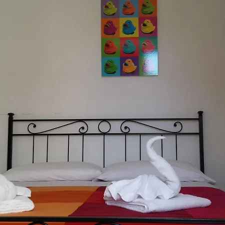 Bed & Breakfast St. John 2*