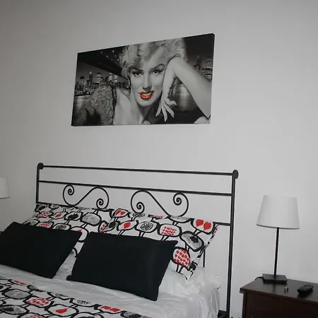 Bed & Breakfast St. John 2*