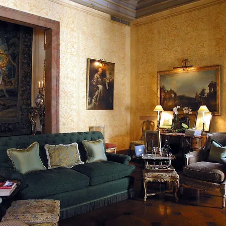 Bed & Breakfast Residenza Napoleone Iii