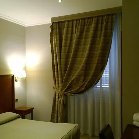 Taormina 2*