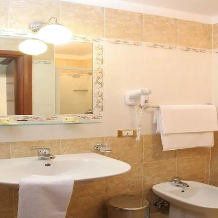 Chicago Hotel Rome