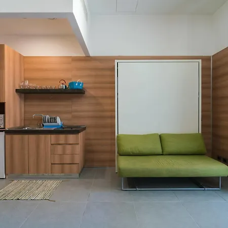 Europa Apartment *