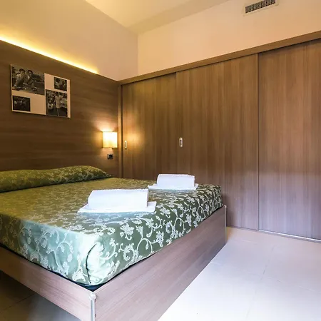 Apartment Europa *
