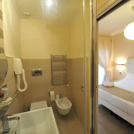 B And B Roof Garden Zaccardi Bed & Breakfast 2*