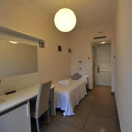 Bed & Breakfast B And B Roof Garden Zaccardi Rome