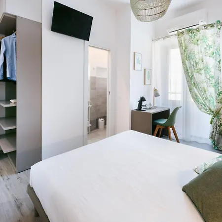 Lele San Lorenzo Guest house Rome