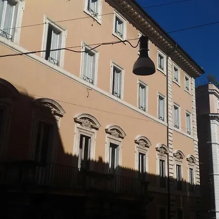 Domus Del Corso Spagna Guest house Rome