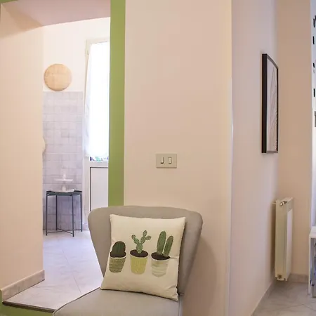 & Apartment *