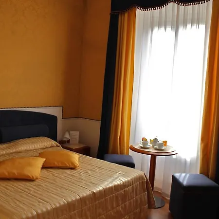 Ih Piazza Di Spagna View - Luxury Guest house