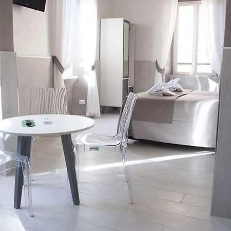 Hotel Agora