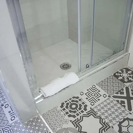Agora Hotel 3*