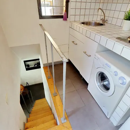 Coronari Apartment