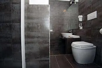 Town House Spagna 2*
