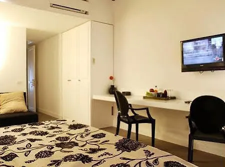 Relais Fori Imperiali Guest house