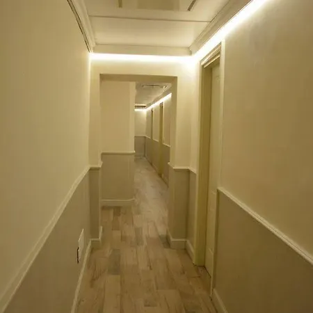 Otel Flavia 3*