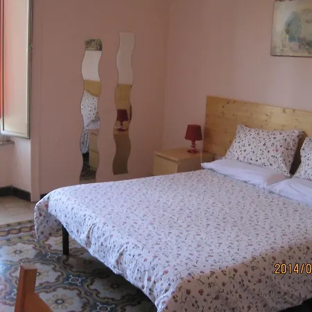 Bed & Breakfast Carlo Alberto House